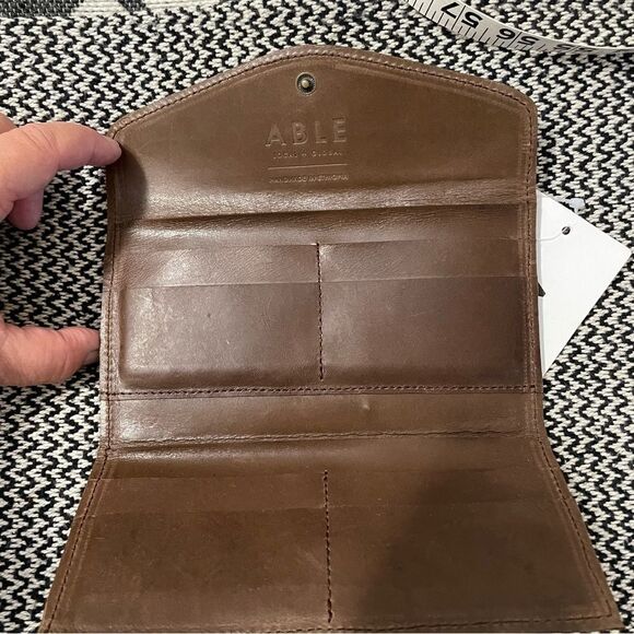 ABLE Hailu Chocolate Wallet NWT! - Picture 4 of 12
